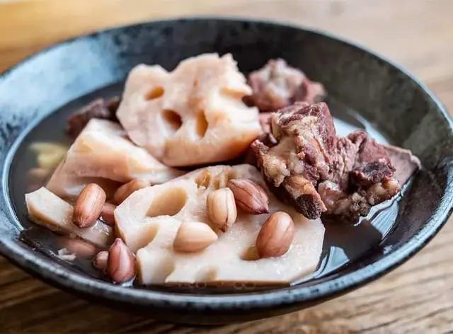 今日秋分 | 各地传统美食与养生食谱,快来解锁-第5张图片-就爱百科 今日秋分 | 各地传统美食与养生食谱,快来解锁-第5张图片-就爱百科