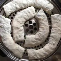 如何做美味养生的地耳滋卷-第6张图片-就爱百科