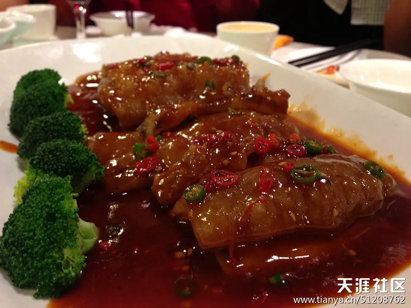 乾南食府首届“原生态的健康养生”滇渝特色美食节3日开幕！[已扎口]-第6张图片-就爱百科