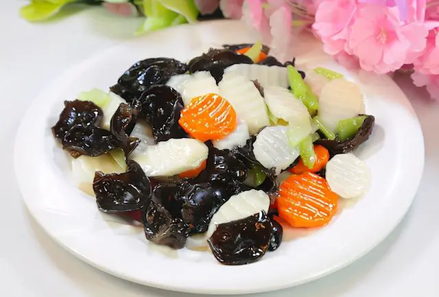 步入中年,该怎么饮食养生?推荐三种美食-第2张图片-就爱百科 步入中年,该怎么饮食养生?推荐三种美食-第2张图片-就爱百科